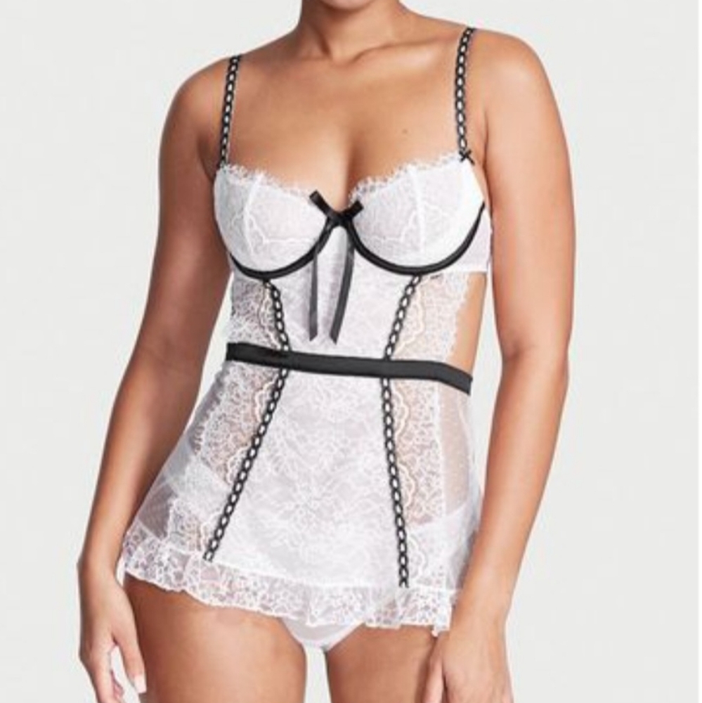 V.S. Babydoll lingerie 2 piece set